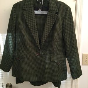 Jacket and skirt set